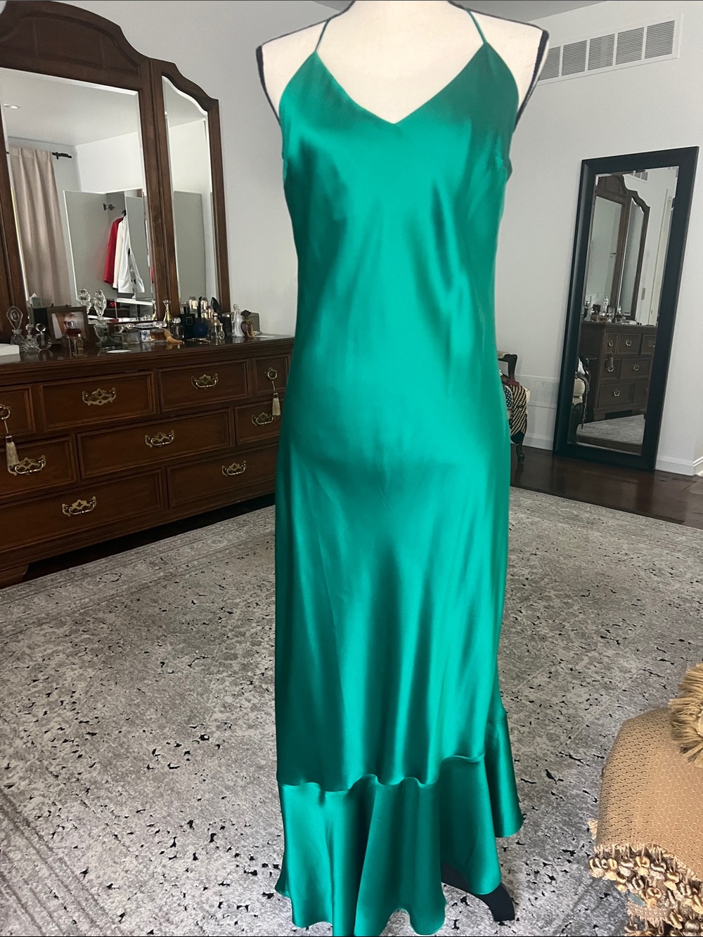 Emerald Green Satin Dress with V-Neck